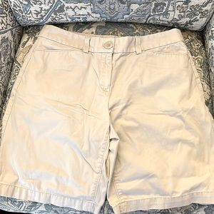 Ann Taylor LOFT Khaki Bermuda Shorts 100% Cotton Size 6 Curvy Fit